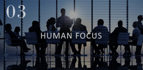 03.FOCUS